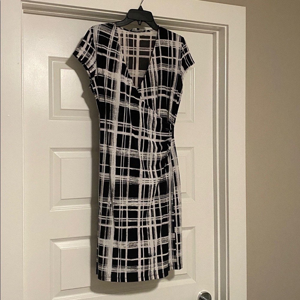 Jones New York Monochrome Plaid Dress